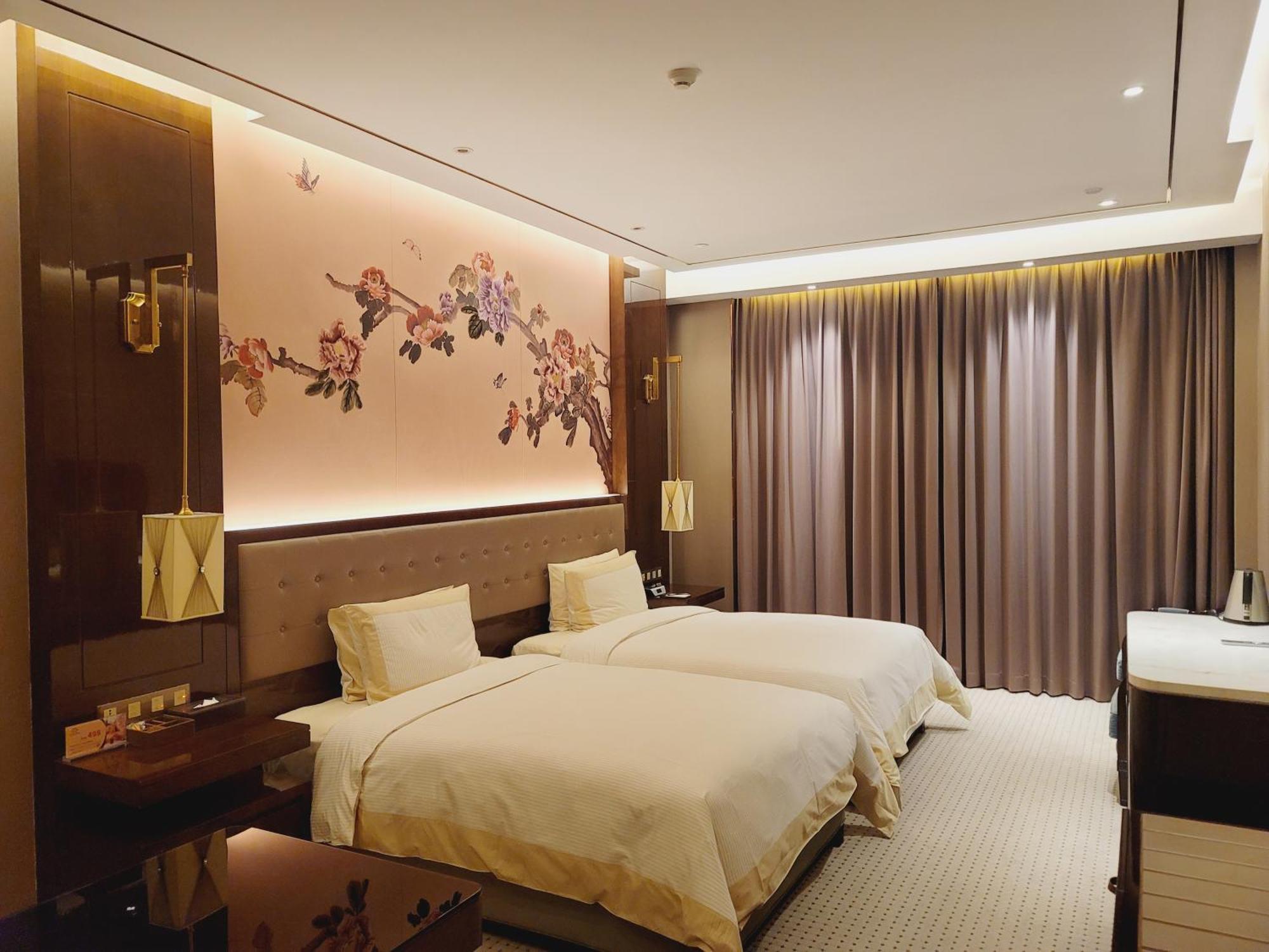 Royal Garden Hotel Shanghai-Free Shuttle To And From Disney & Pvg & Close Metro Line2 Easy To Sha New Expo Zimmer foto